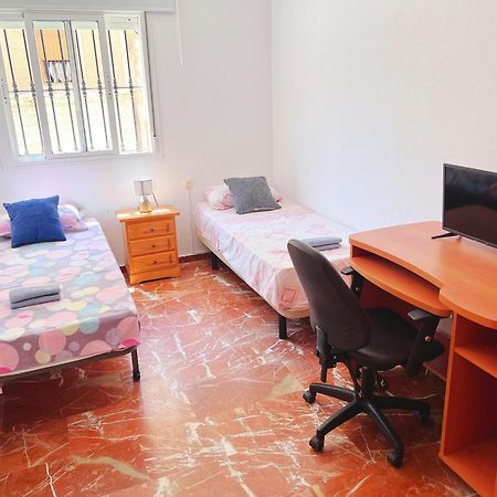 Habitacion Compartido Huelva Centro 외부 사진